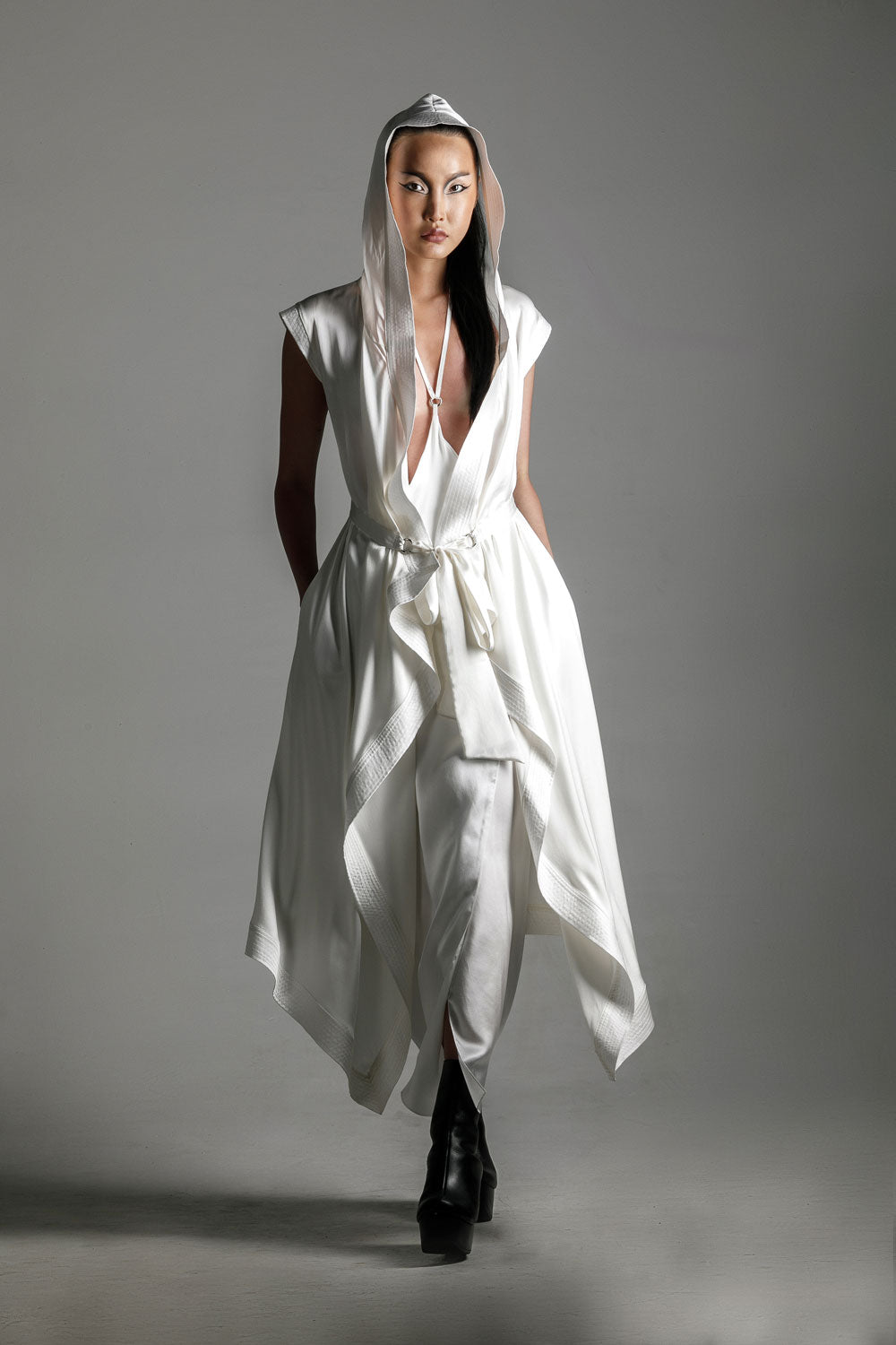 Tamoe Silk Top Stitched Hooded Robe - 3 Color Variants