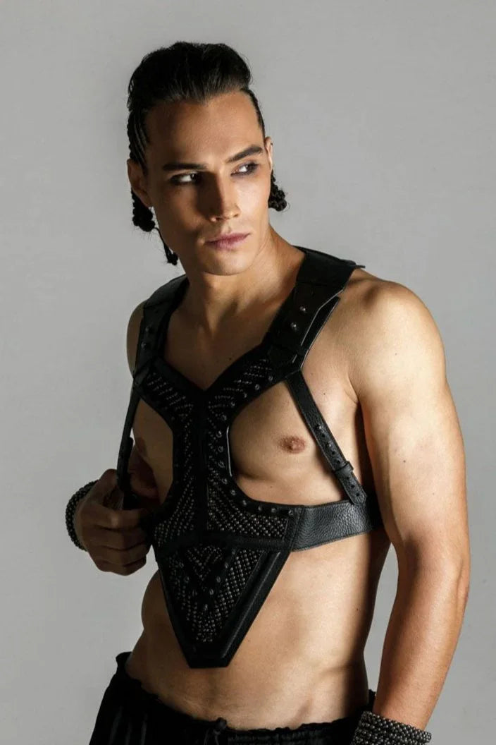 Men wears beaded modular Adonis Men's Leather Harness with khutulun cuff jet black