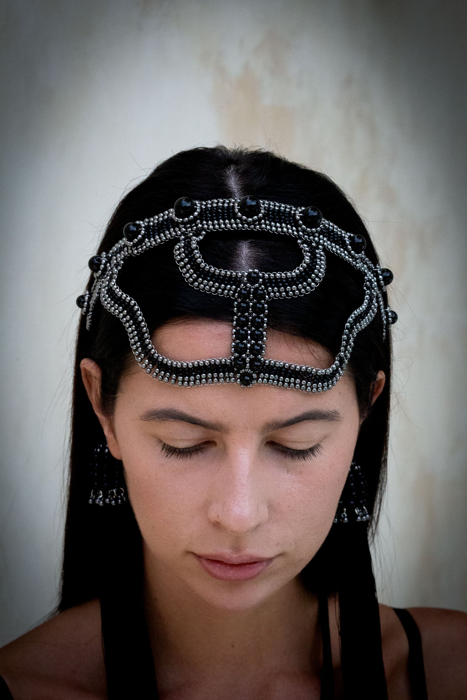 Khutulun Head Band in Jet Black