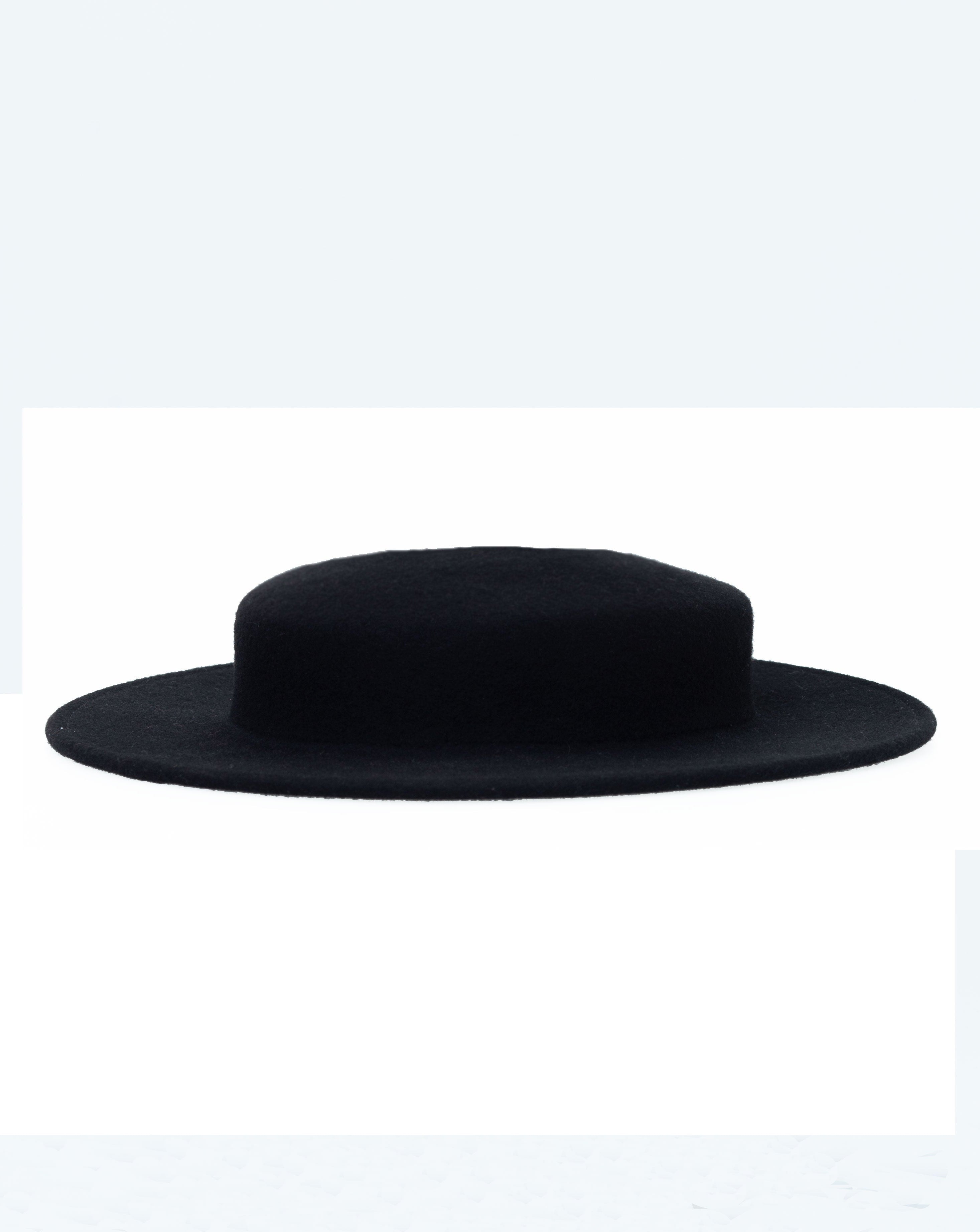 Krystyna Boater Hat in Black Wool Felt