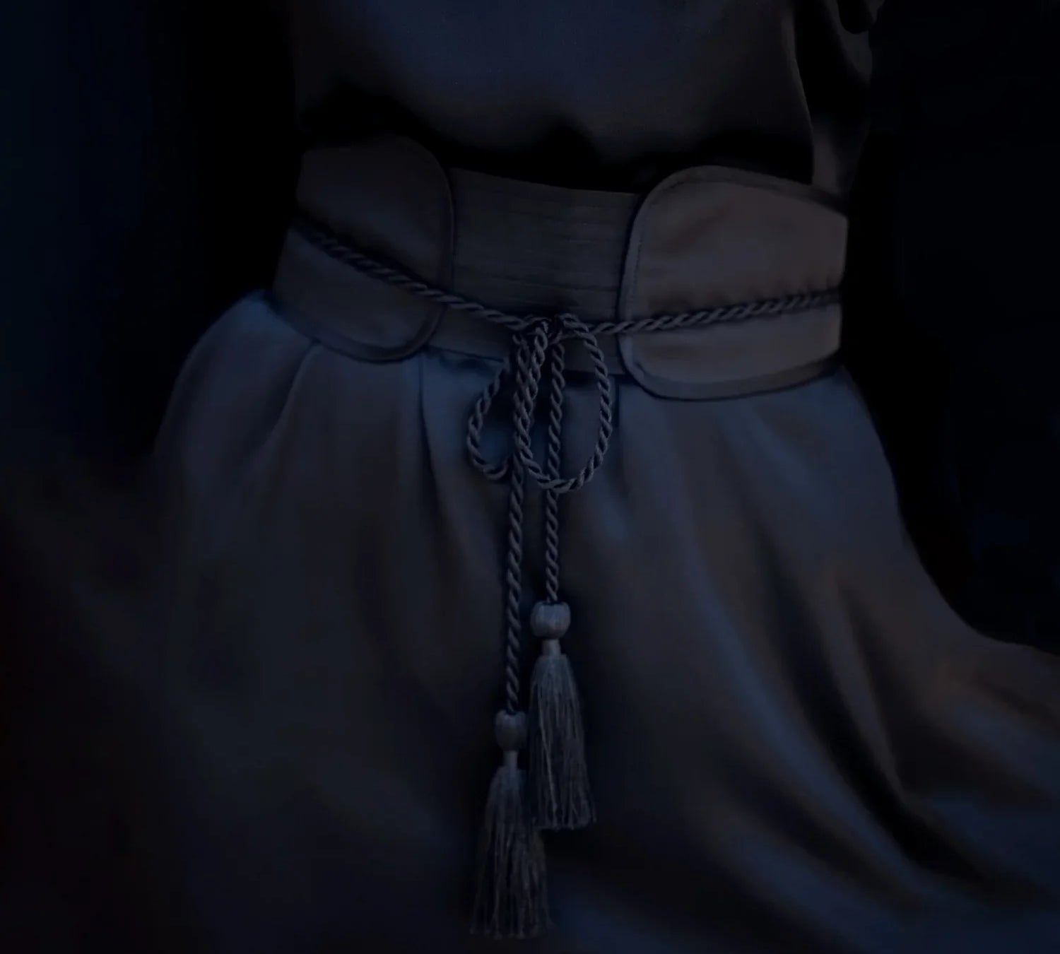 object and dawn close up of woman wear Mineko Long Silk Kimono with obi belt black
