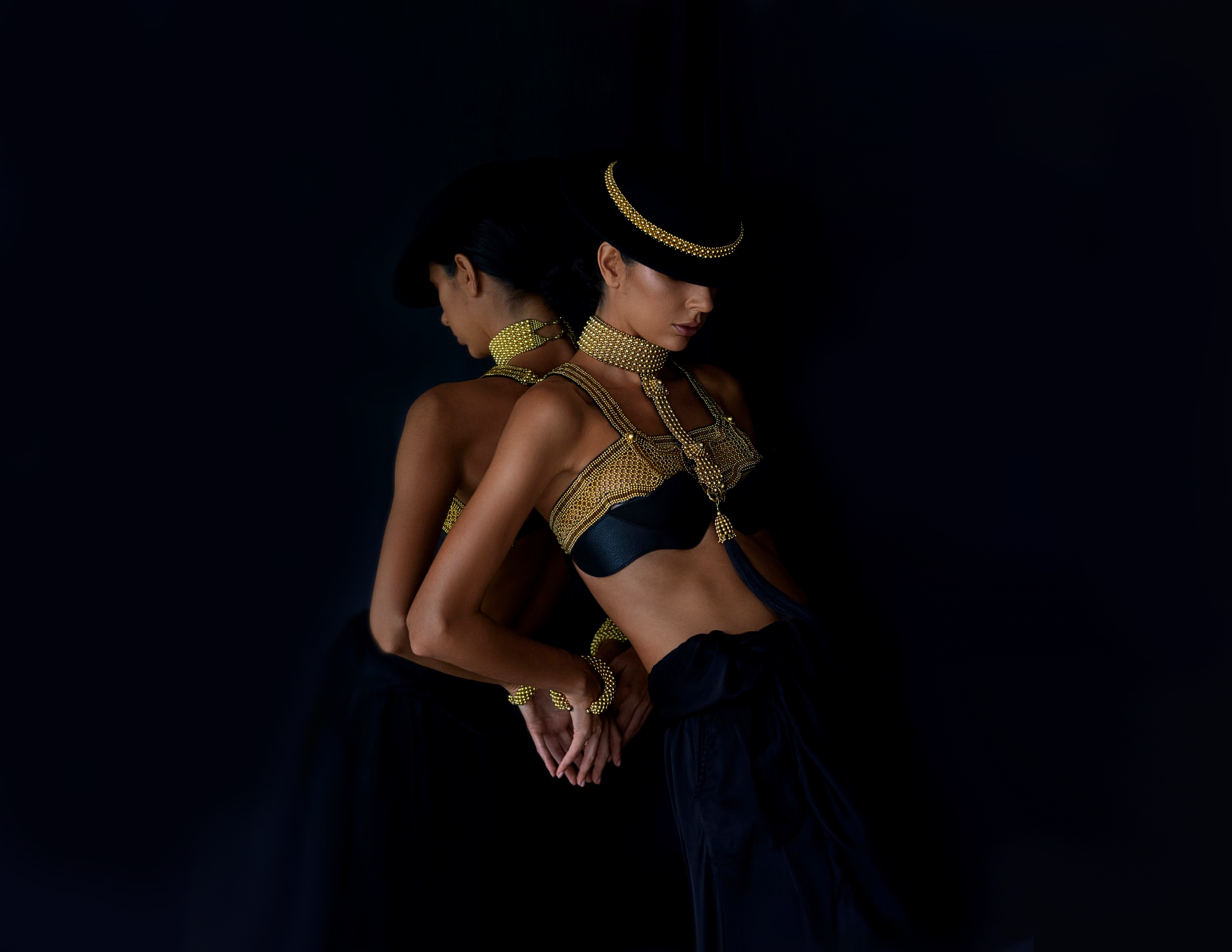 Mari_Gold_copy.png