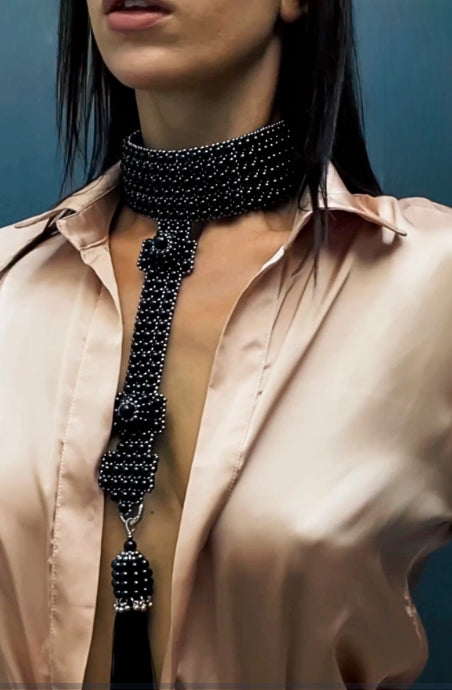 T-Choker_Silk_Blouse_Closeup.jpg
