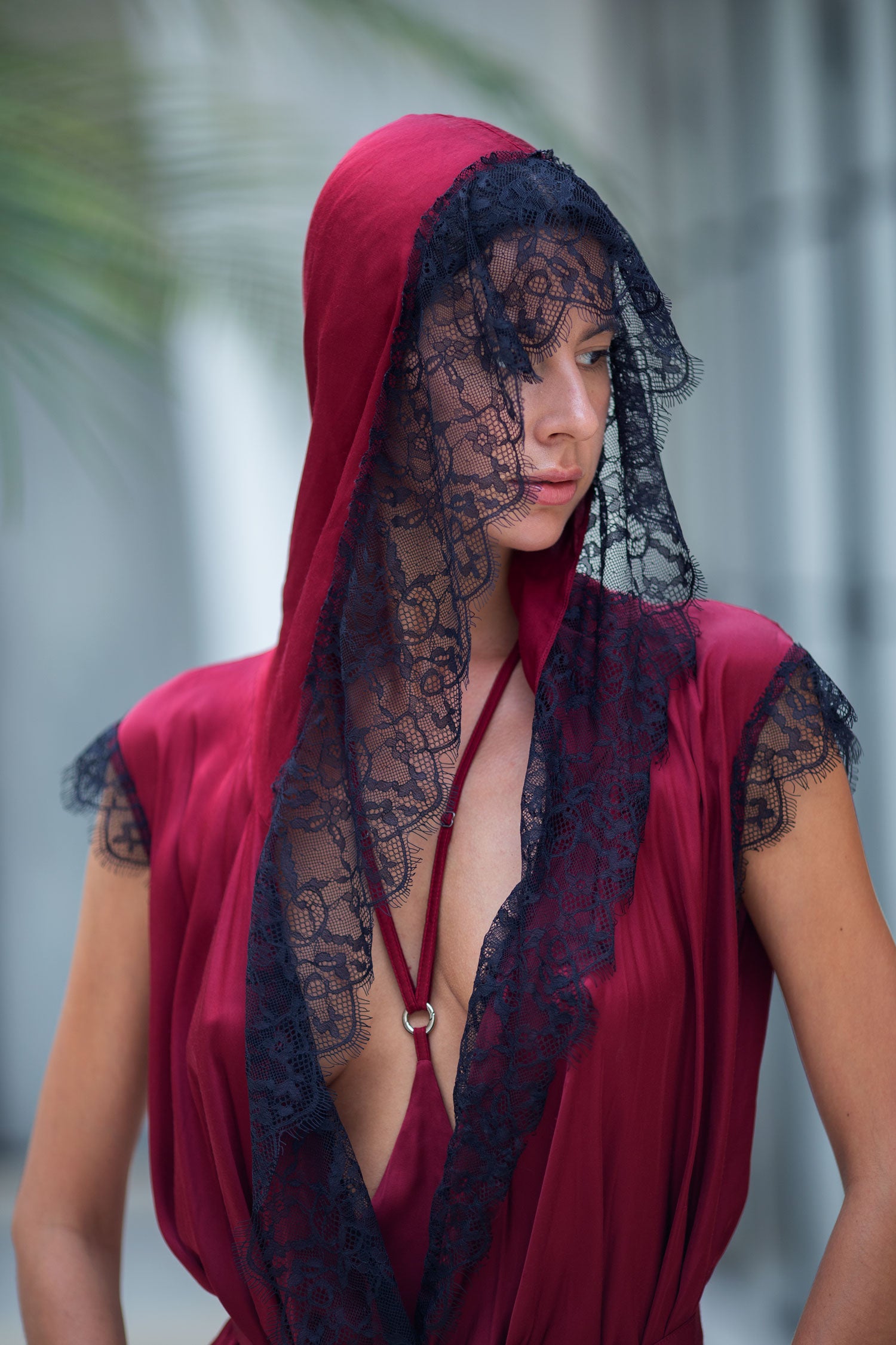 Teuta Lace Trimmed Sleeveles Robe - Burgundy/ Black