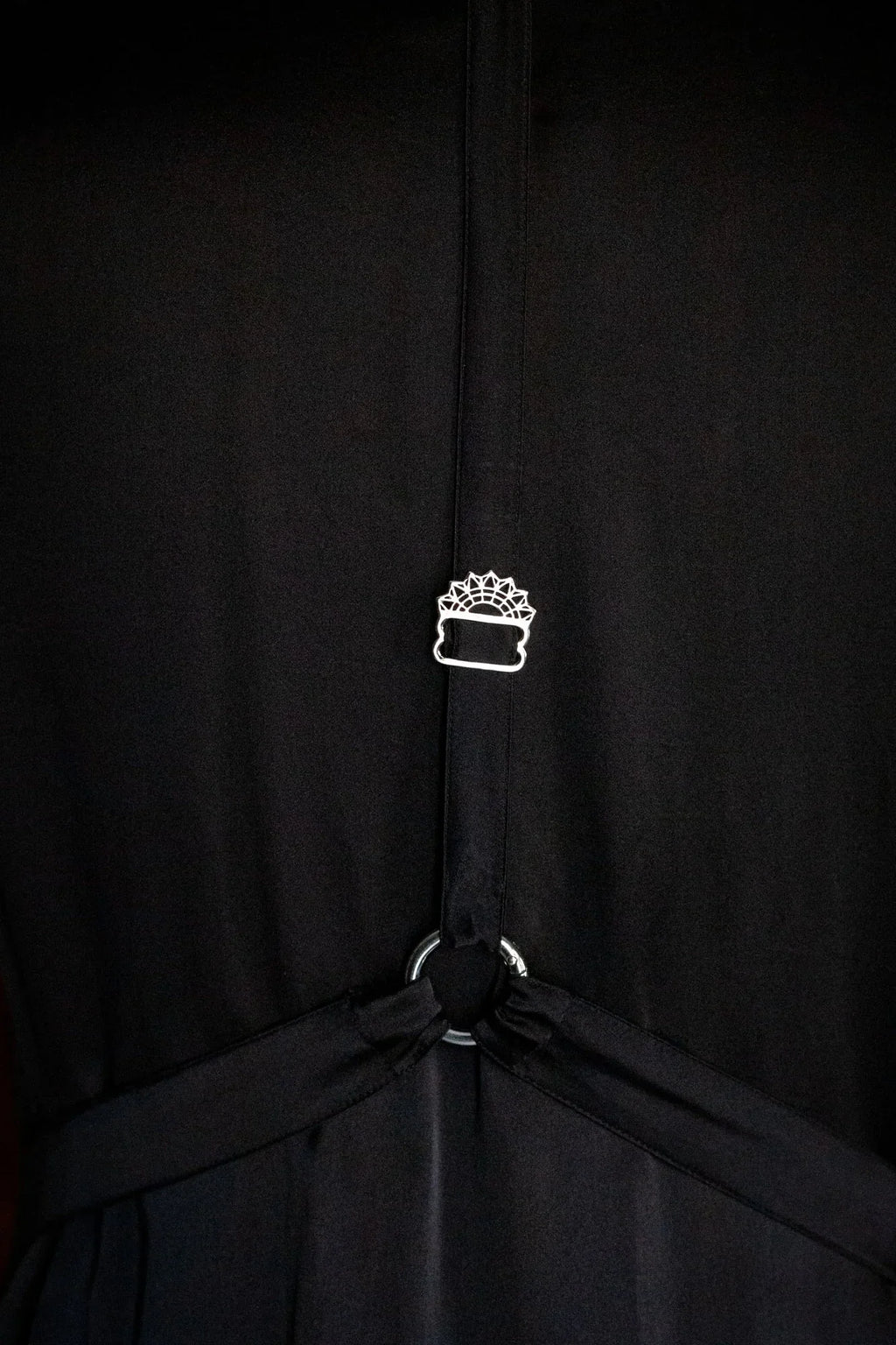 Tamoe Silk Top Stitched Hooded Robe - 3 Color Variants – Object & Dawn