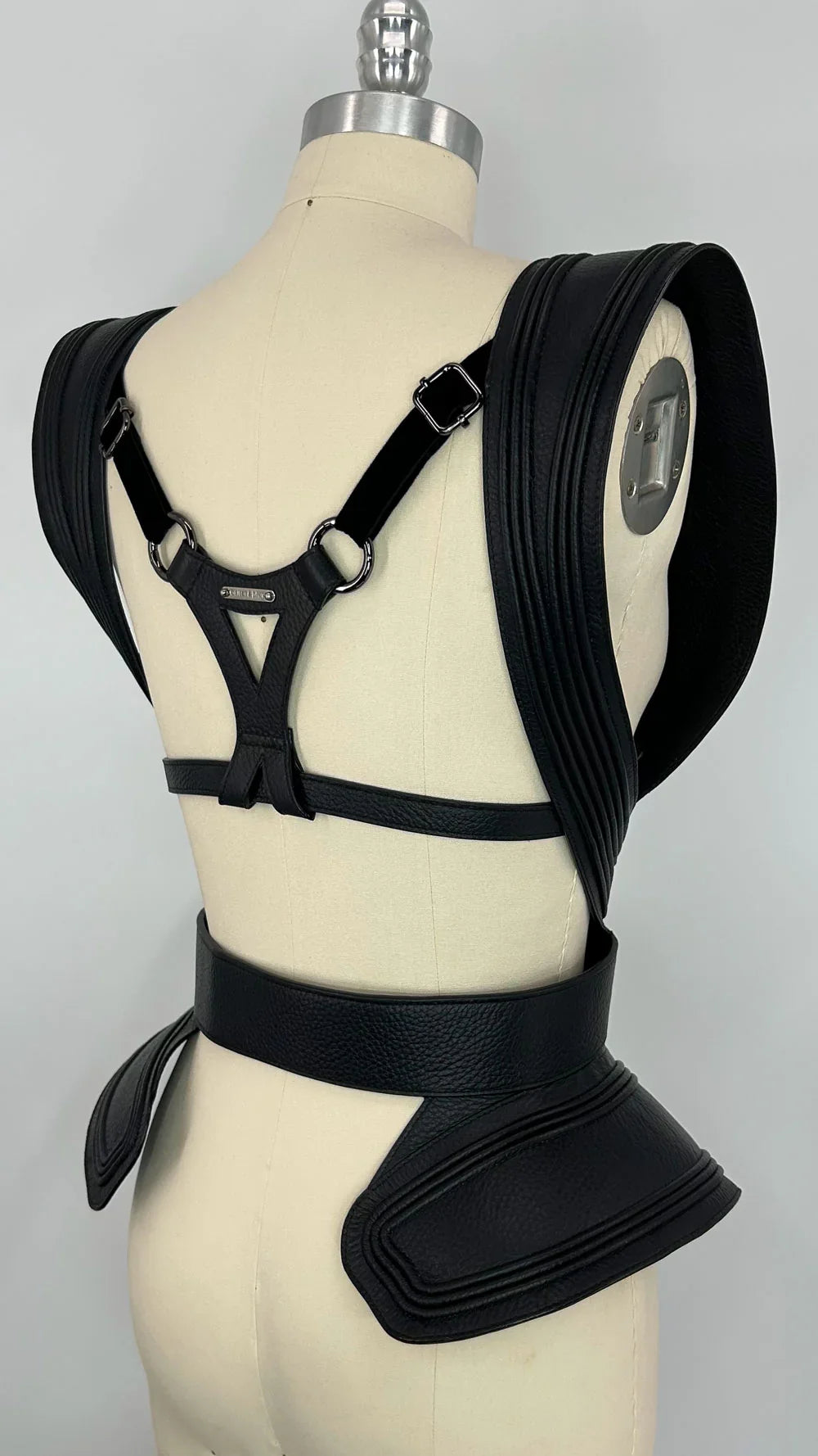 mannequin with premium leather tamoe 3d leather bodice in black by object and dawn