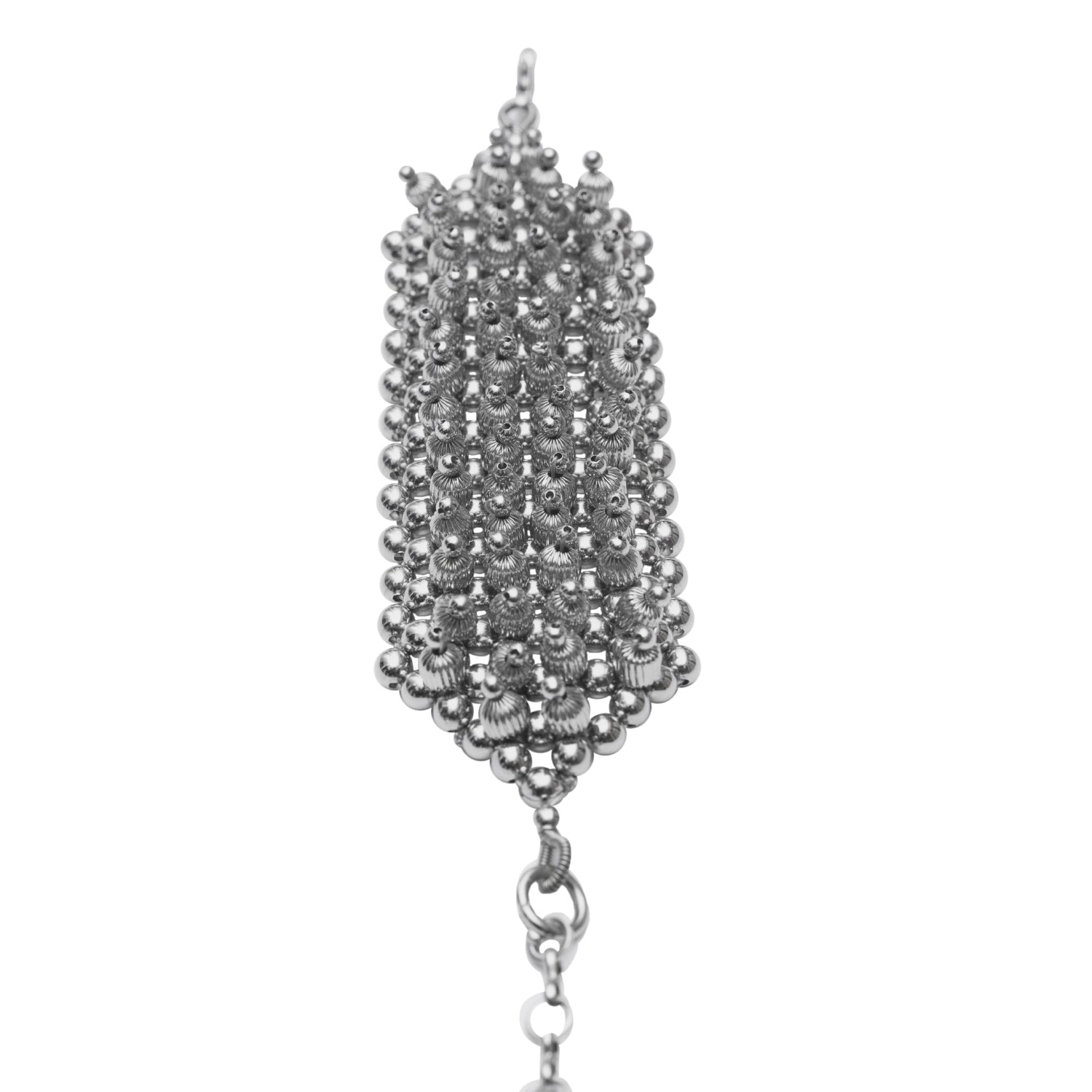 Khutulun 3D Cuff in Silver